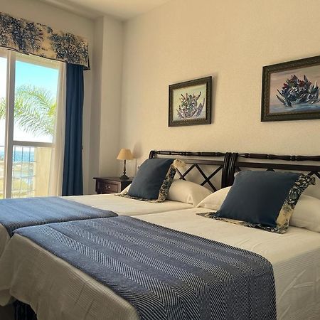Lyrioshomes Precioso Apartamento Puerto De Estepona Esterno foto
