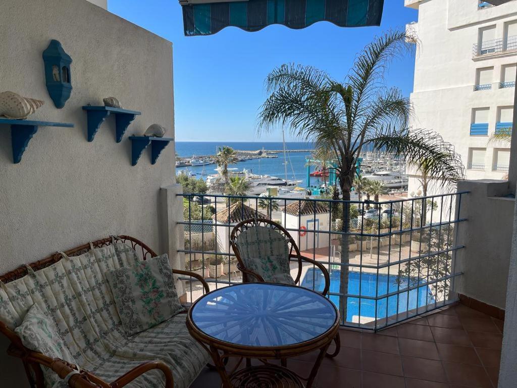 Lyrioshomes Precioso Apartamento Puerto De Estepona Esterno foto