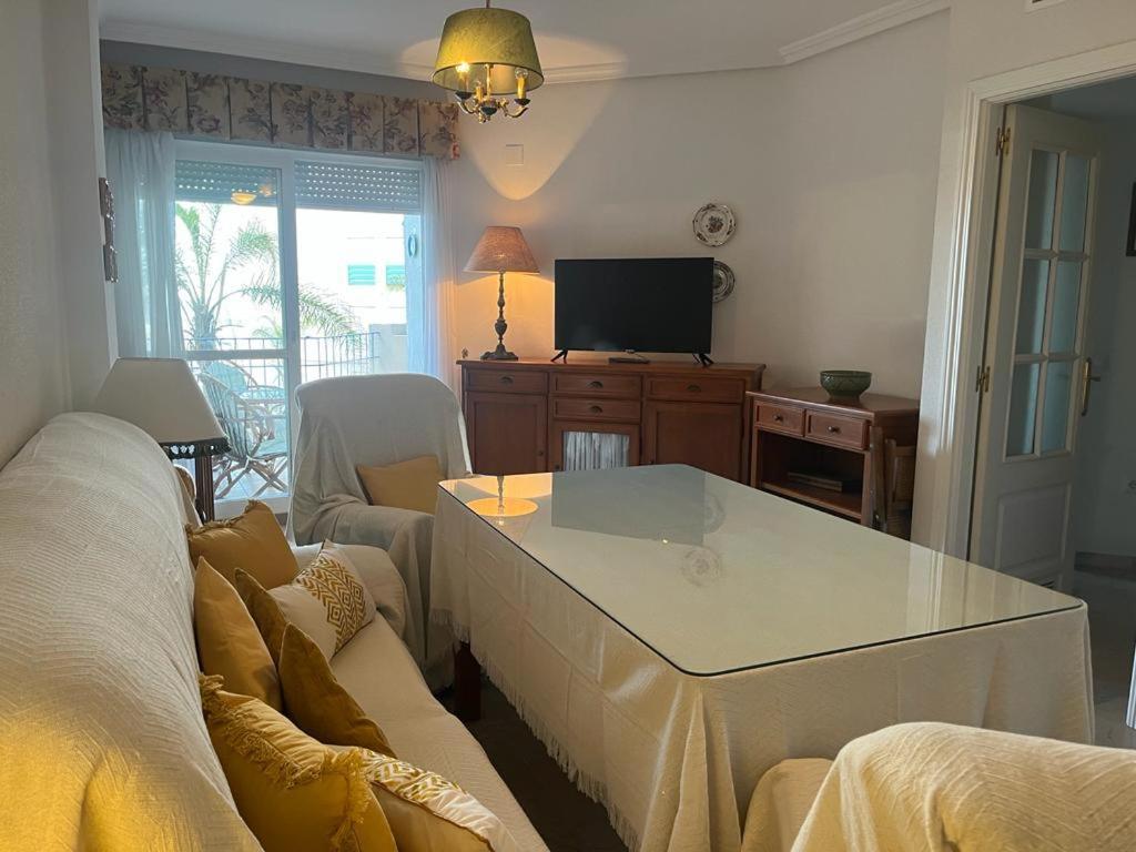 Lyrioshomes Precioso Apartamento Puerto De Estepona Esterno foto