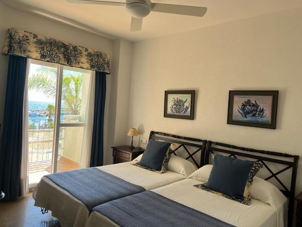 Lyrioshomes Precioso Apartamento Puerto De Estepona Esterno foto