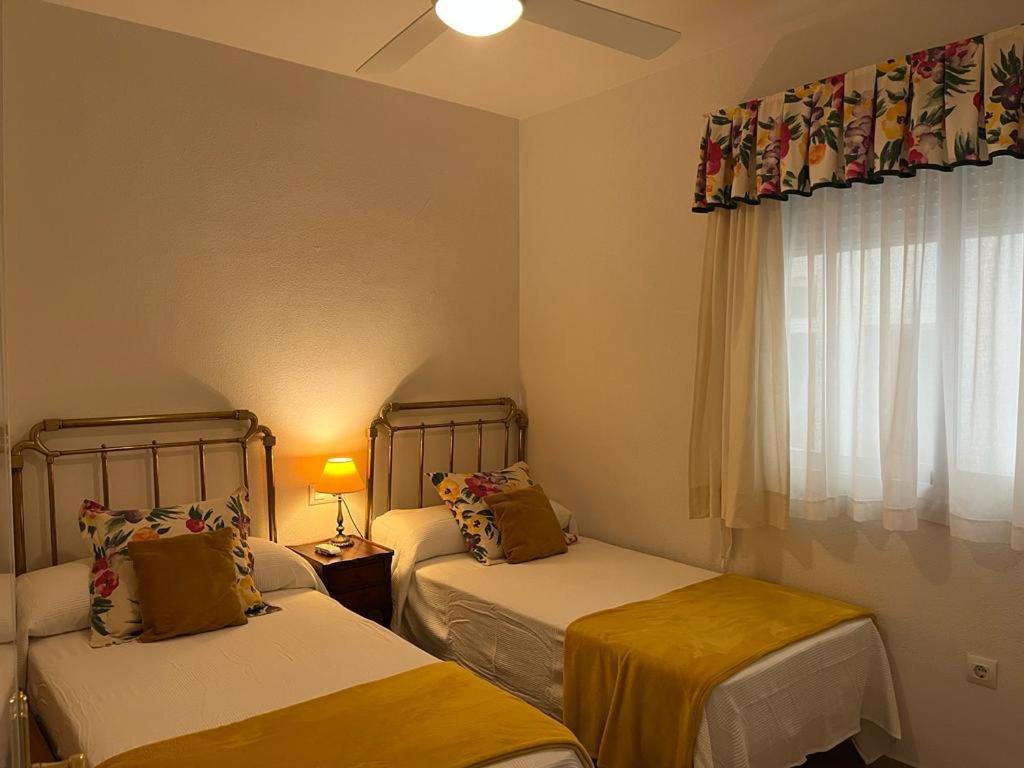 Lyrioshomes Precioso Apartamento Puerto De Estepona Esterno foto