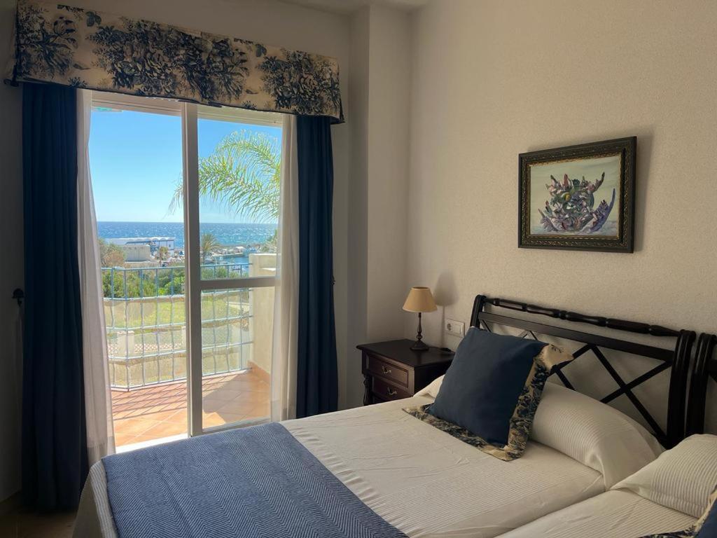 Lyrioshomes Precioso Apartamento Puerto De Estepona Esterno foto